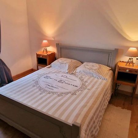Appartement Charmant Et Spacieux Auxerre Eksteriør bilde